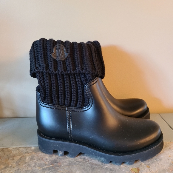 Moncler Shoes - Moncler Ribbed Rubber Boots